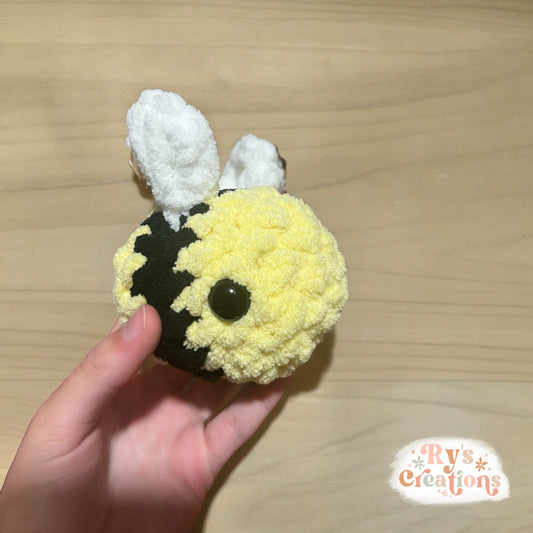 Small Bee Plushie