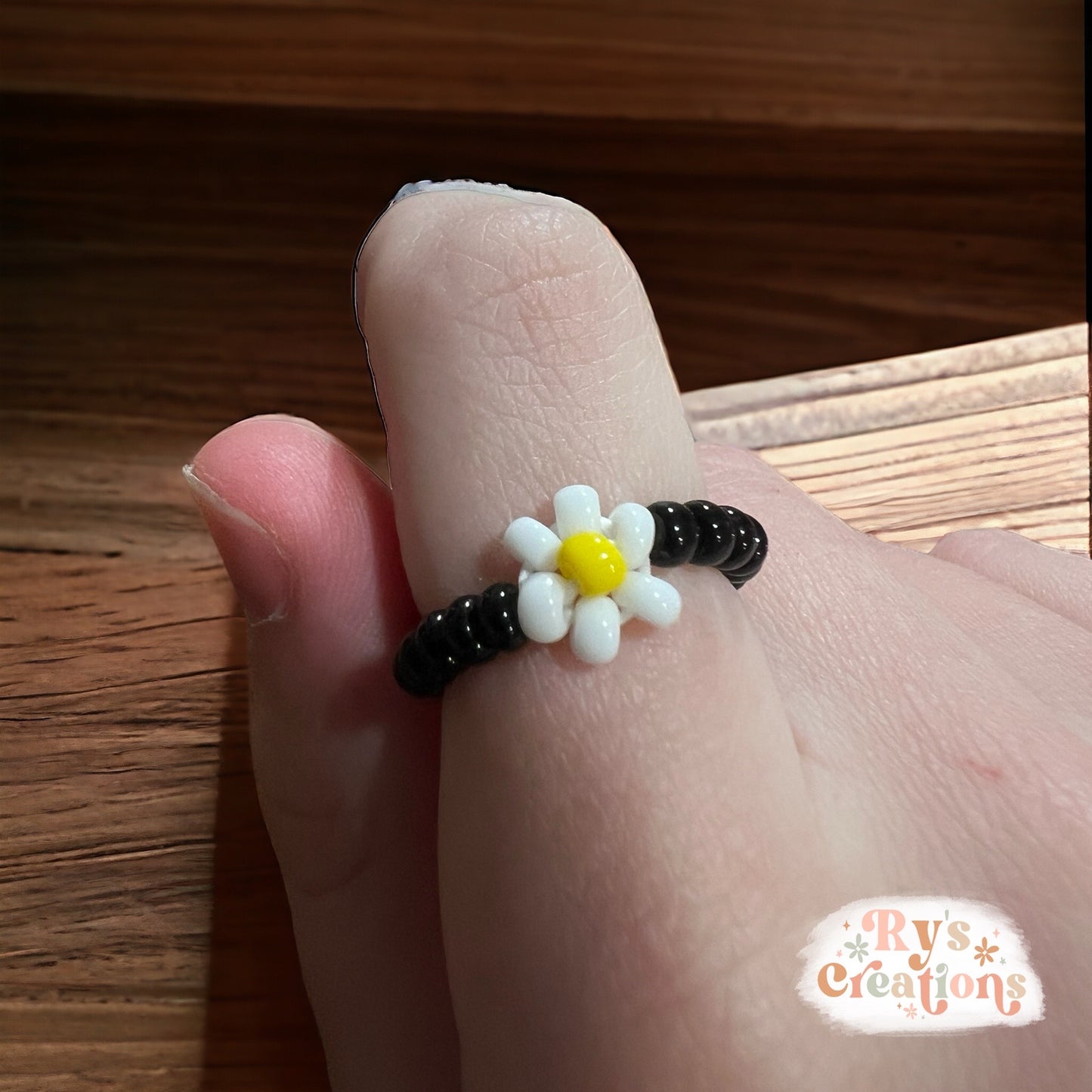Daisy Flower Black Ring